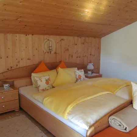 Farm stay Klampererhof *